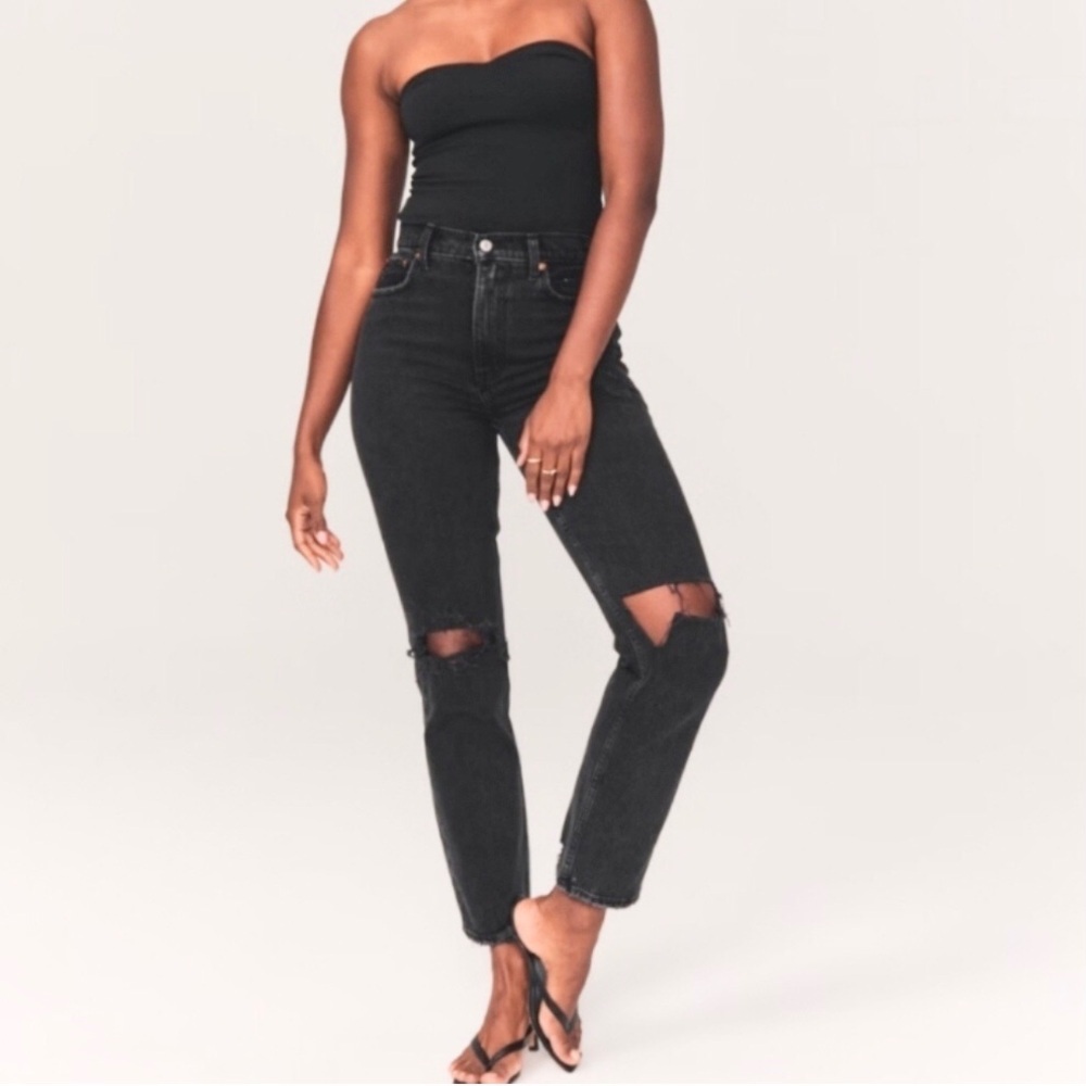 Abercrombie Fitch 4 (27) The 90s Straight High Rise Women’s Jeans Black Distress
